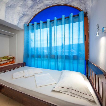 Hotel Shpella Berat Buitenkant foto