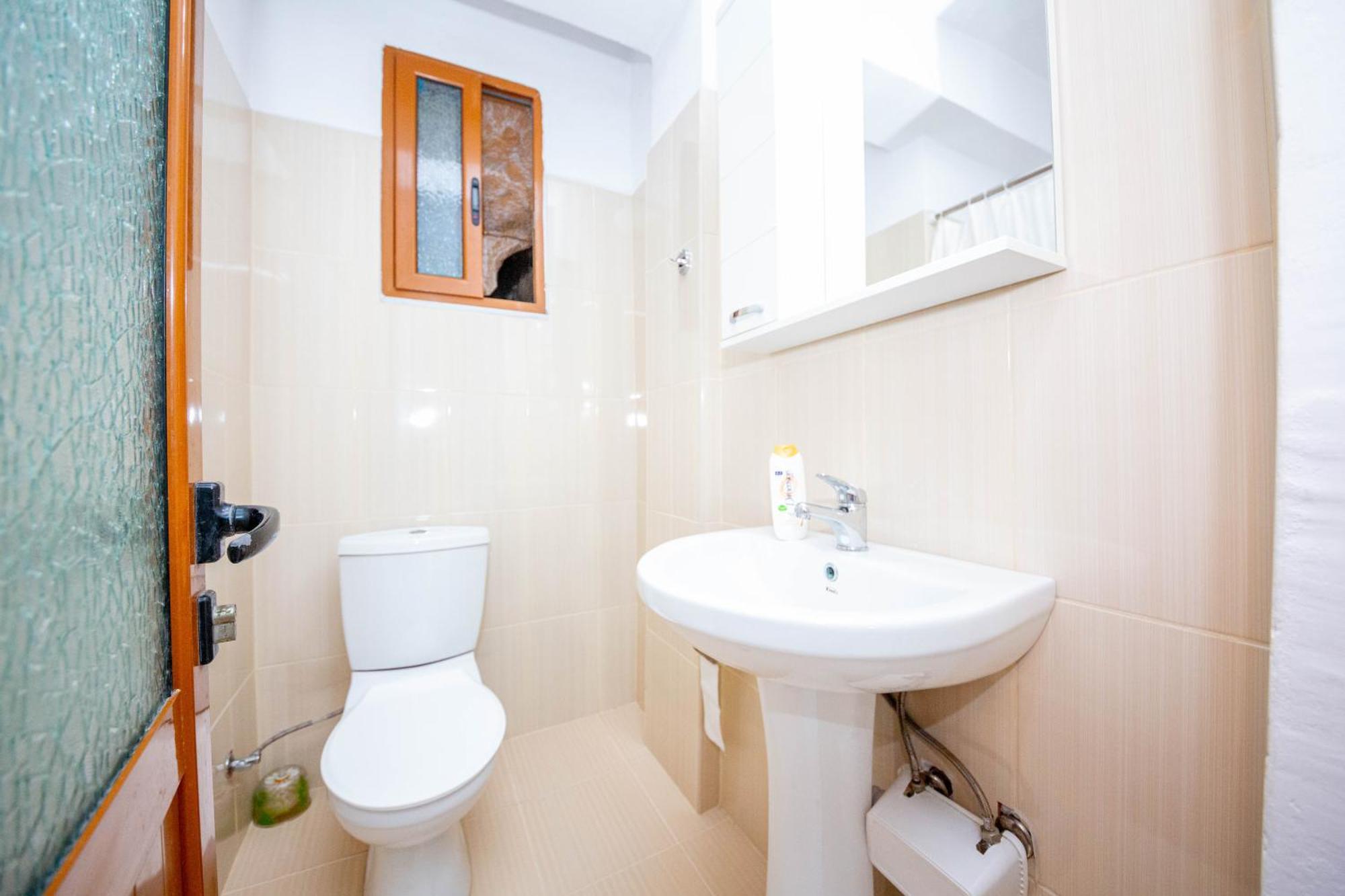 Hotel Shpella Berat Buitenkant foto